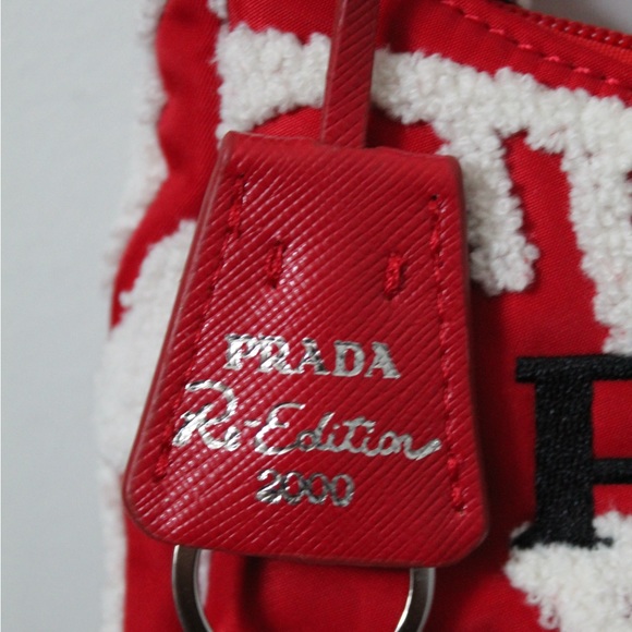 Prada Bag - Picture 5 of 8